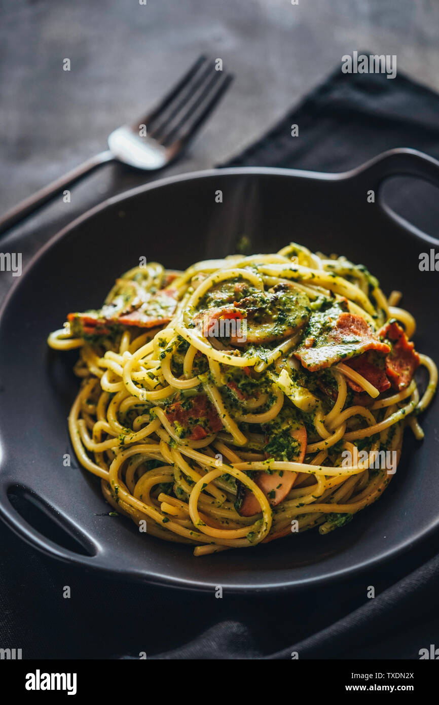 Creamy spinach pasta Stock Photo - Alamy