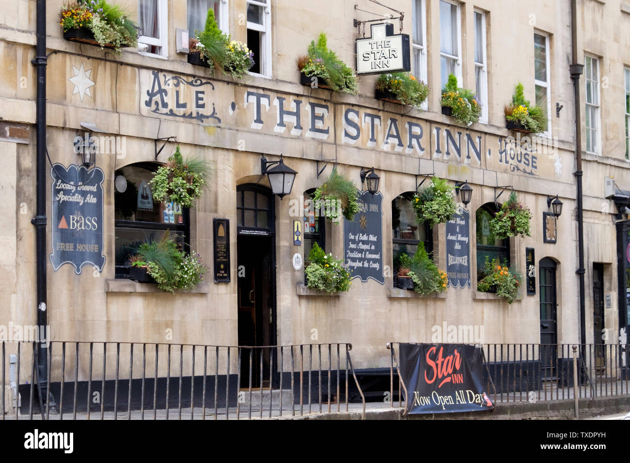 The Star Inn Pub, on the A4 going into Bath Somerset UK Stock Photo