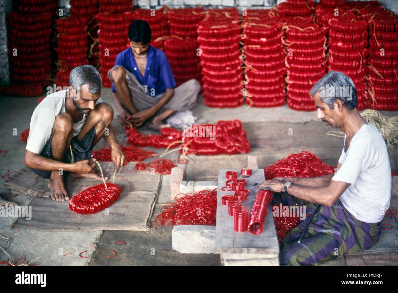 Glass bangles checking and packing in Firozabad, Uttar Pradesh, India