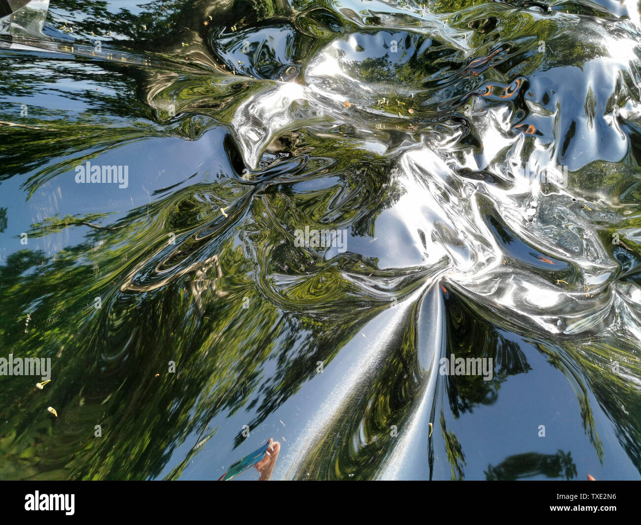 Metallic liquid reflection background texture Stock Photo Alamy