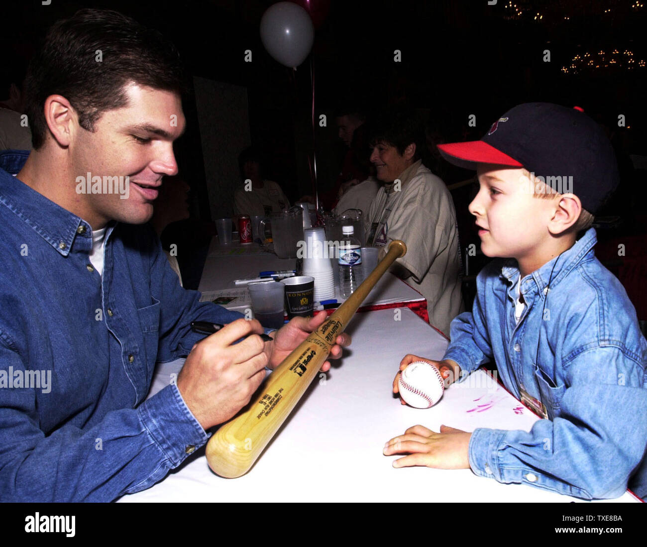 Arizona diamondbacks fans hi-res stock photography and images - Alamy