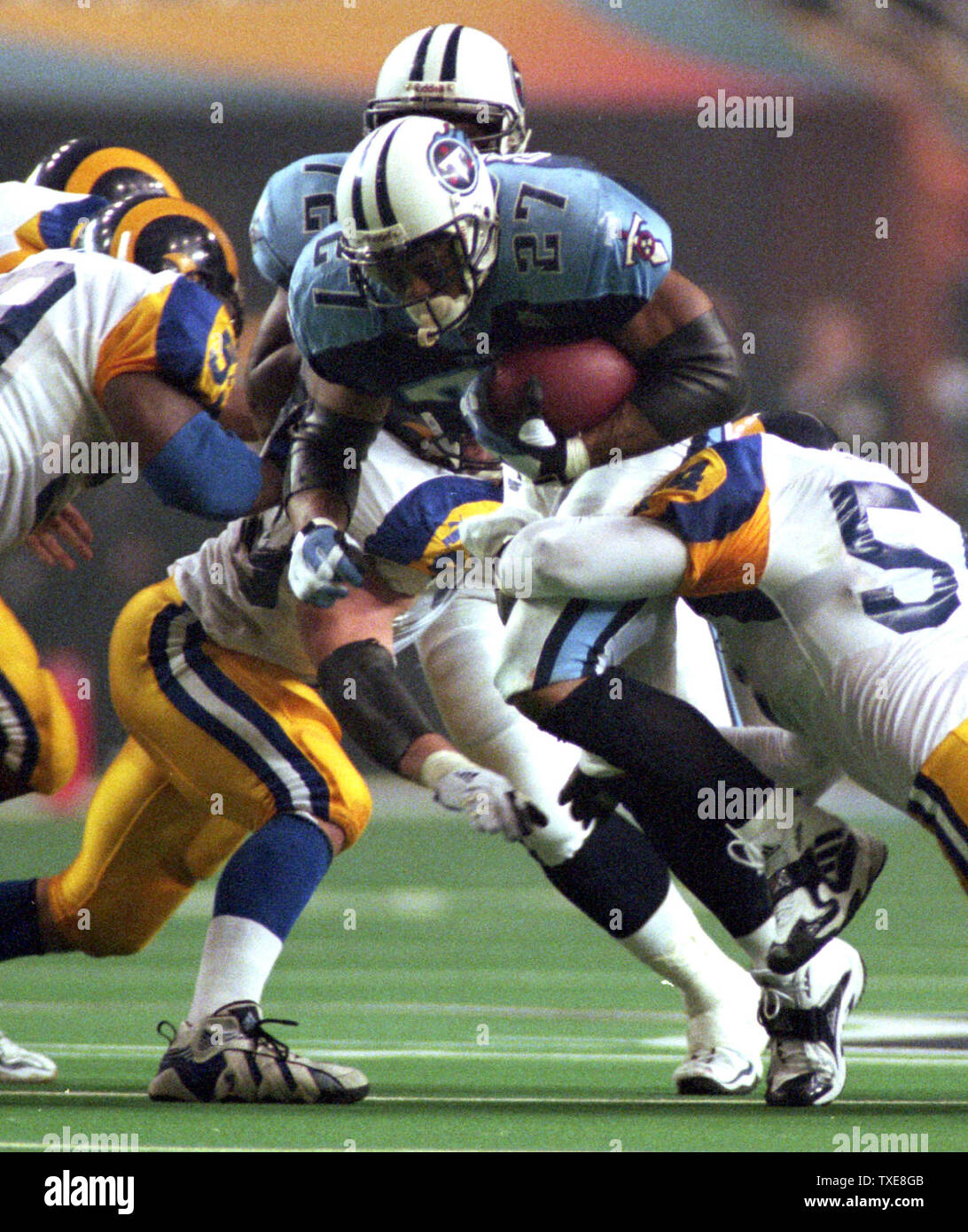 ATL2000013032 - 30 JANUARY 2000 - ATLANTA, GEORGIA, USA: The Rams celebrate  a TD in Super Bowl XXXIV. The Rams won 23-16. ts/Andy Kuno UPI Stock Photo  - Alamy