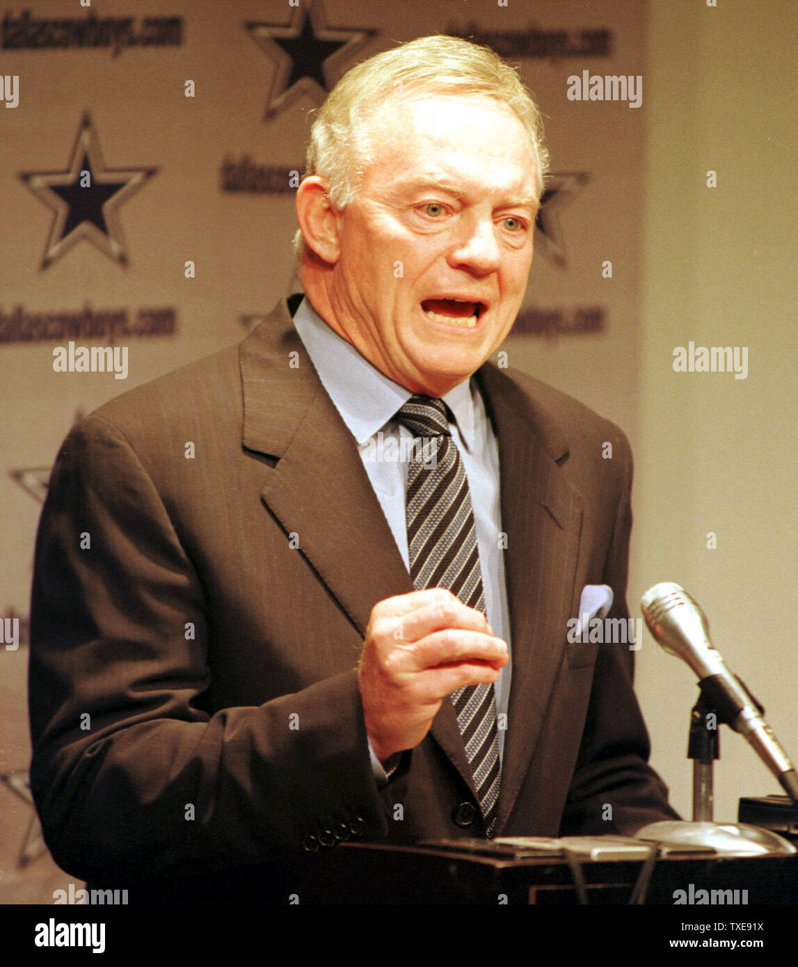 Jerry Jones Jr