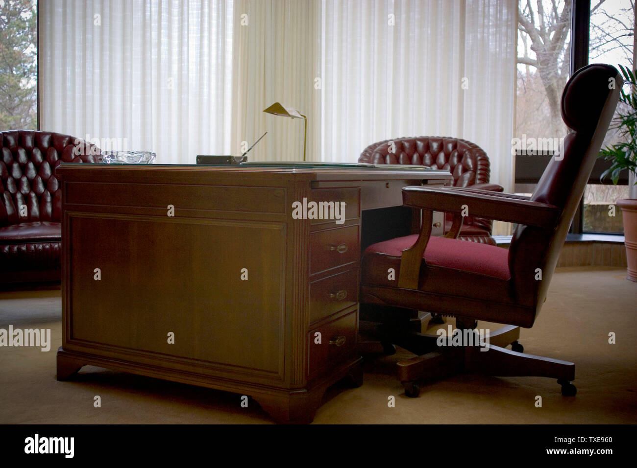Former President Gerald Ford S Personal Desk Sits Empty At The