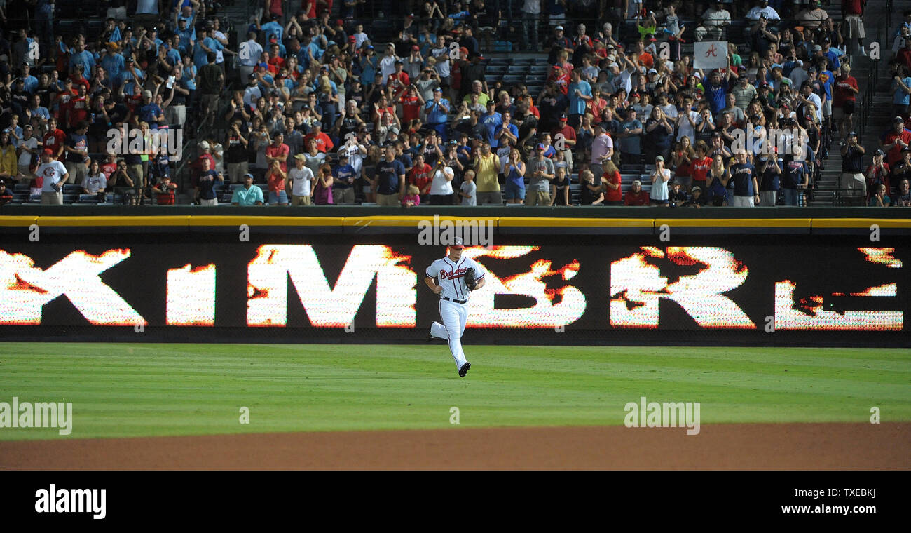 Atlanta Braves closing pitcher Craig Kimbrel (46) and catcher