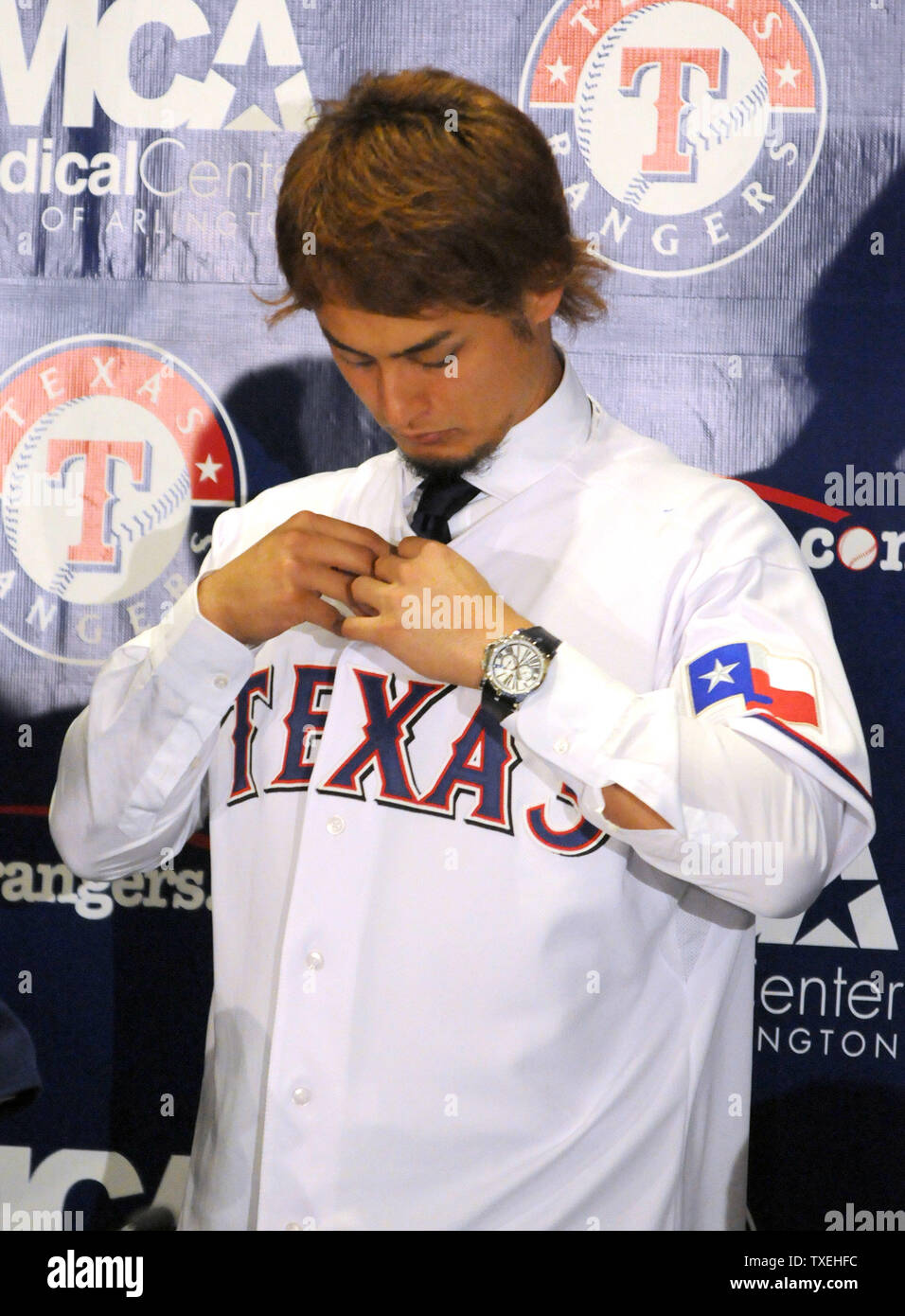 Yu Darvish Signed Autographed Texas Rangers Baseball Jersey (JSA COA) –  Sterling Autographs