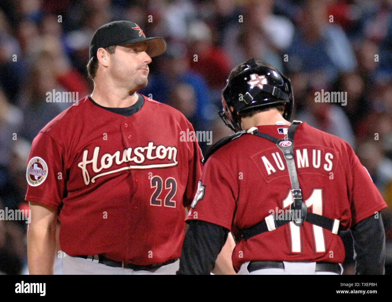 Houston Astros catcher Brad Ausmus throws to second base in the third  inning against the Colorado Rockies at Minute Maid Park in Houston on June  28, 2007. (UPI Photo/Aaron M. Sprecher Stock