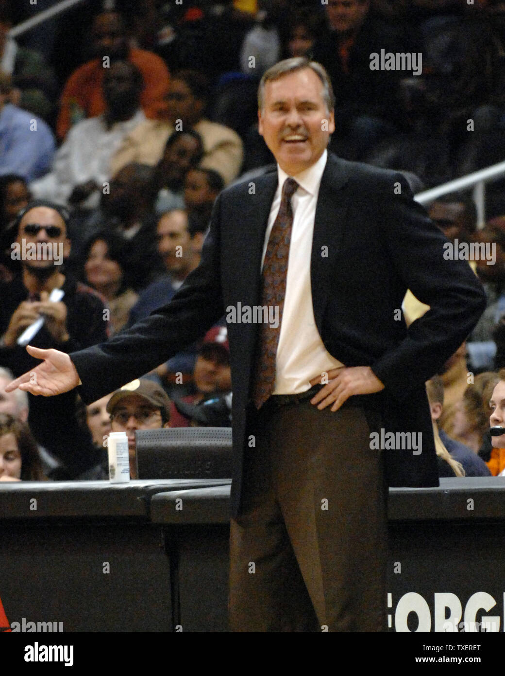 Phoenix Suns Show Grit In 123-115 Victory Over Atlanta Hawks Phoenix Suns head coach Mike D'Antoni reacts to an official's call