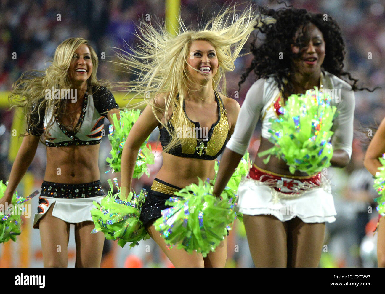 Pro bowl cheerleaders hires stock photography and images Alamy