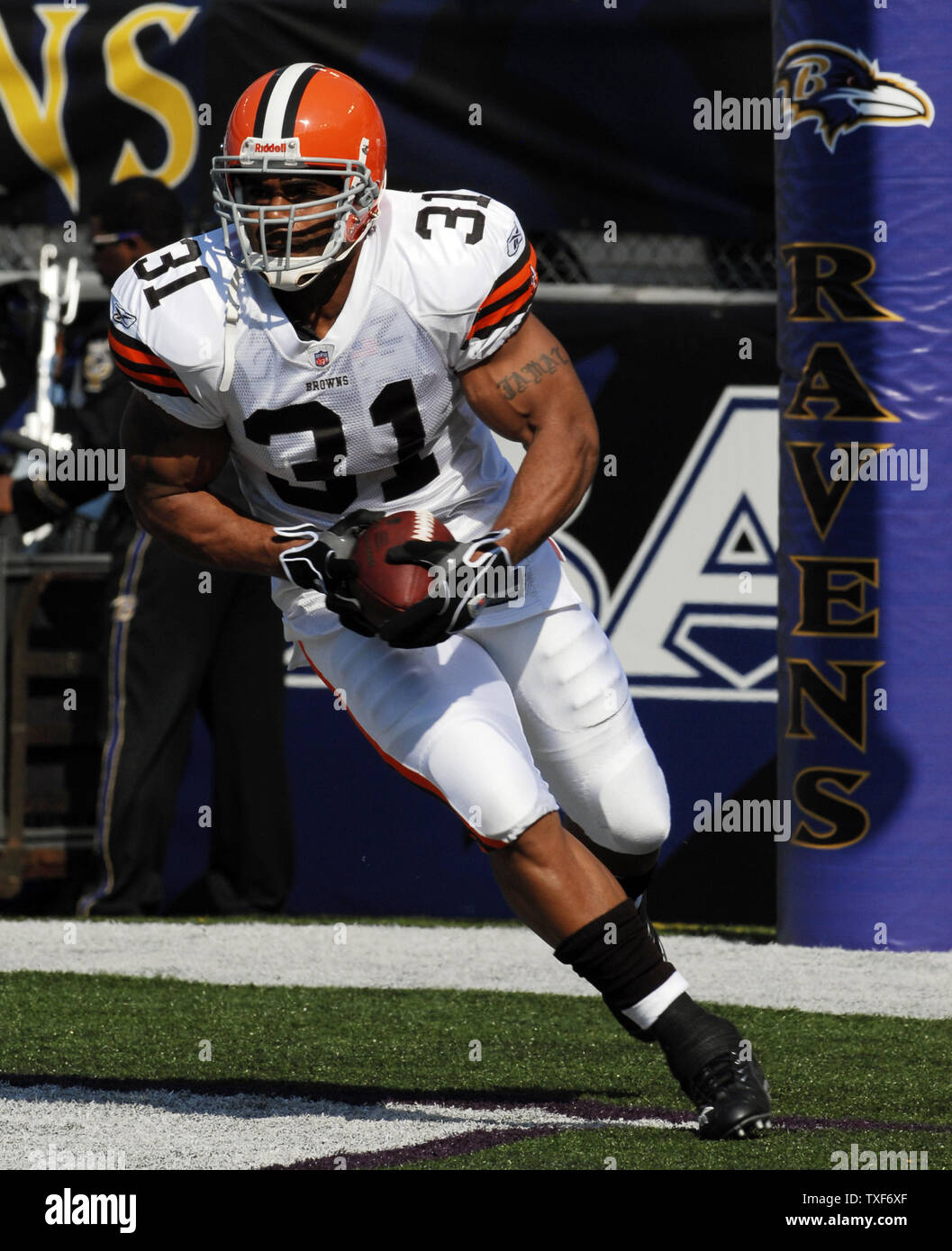 jamal lewis browns jersey