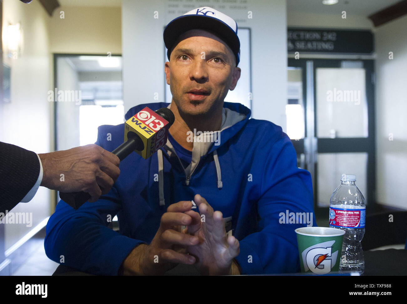 Should the KC Royals try to coax Raul Ibanez back?