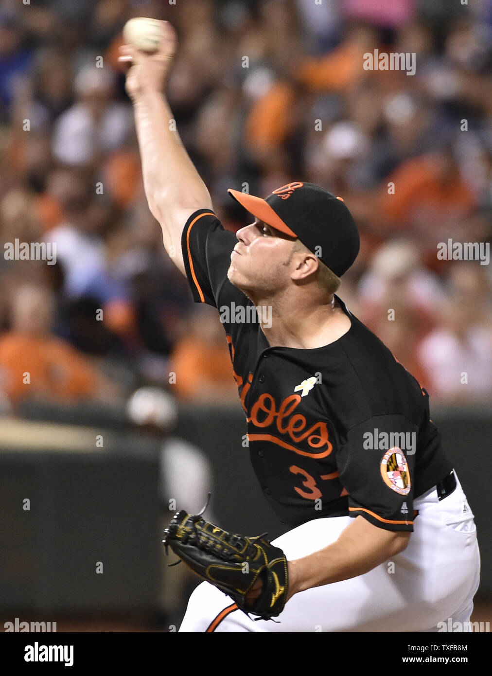 Baltimore Orioles pitcher Dylan Bundy delivers to the New York Yankees  during the third inning at Camden Yards in Baltimore, September 2, 2016.  Photo by David Tulis/UPI Stock Photo - Alamy