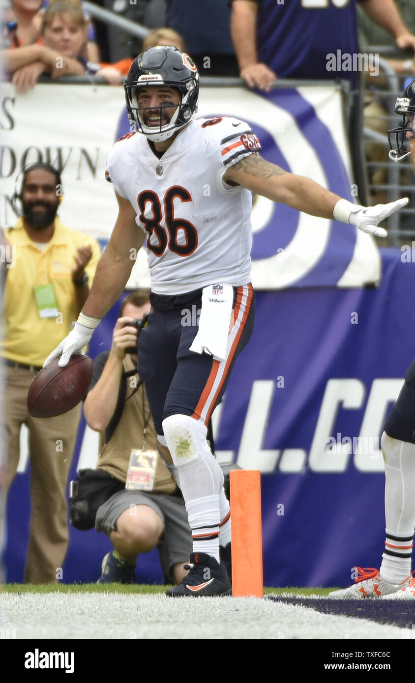 Chicago Bears TE Zach Miller (86) celebrates his second- quarter