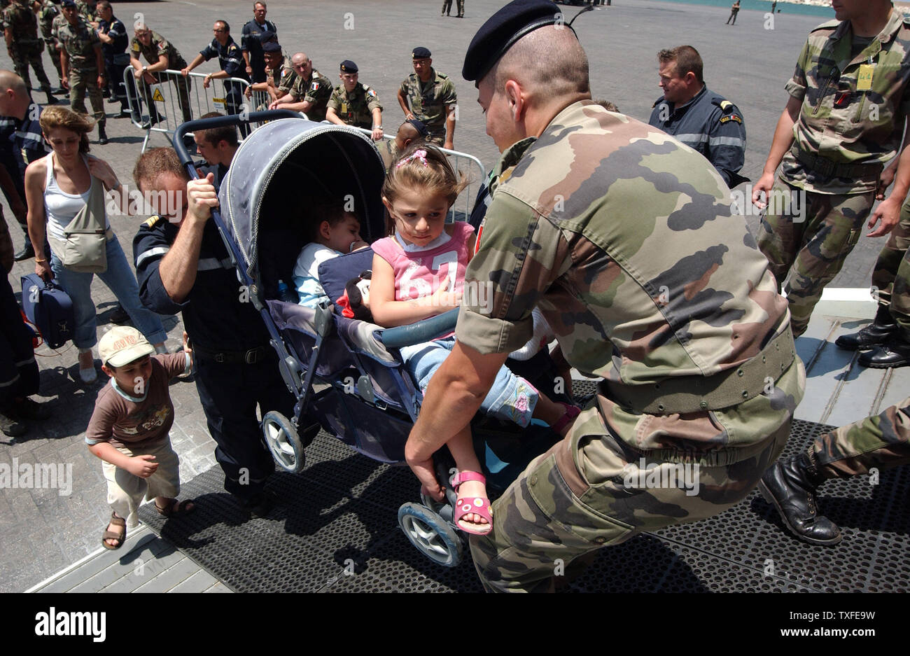 French marines hi-res stock photography and images - Alamy
