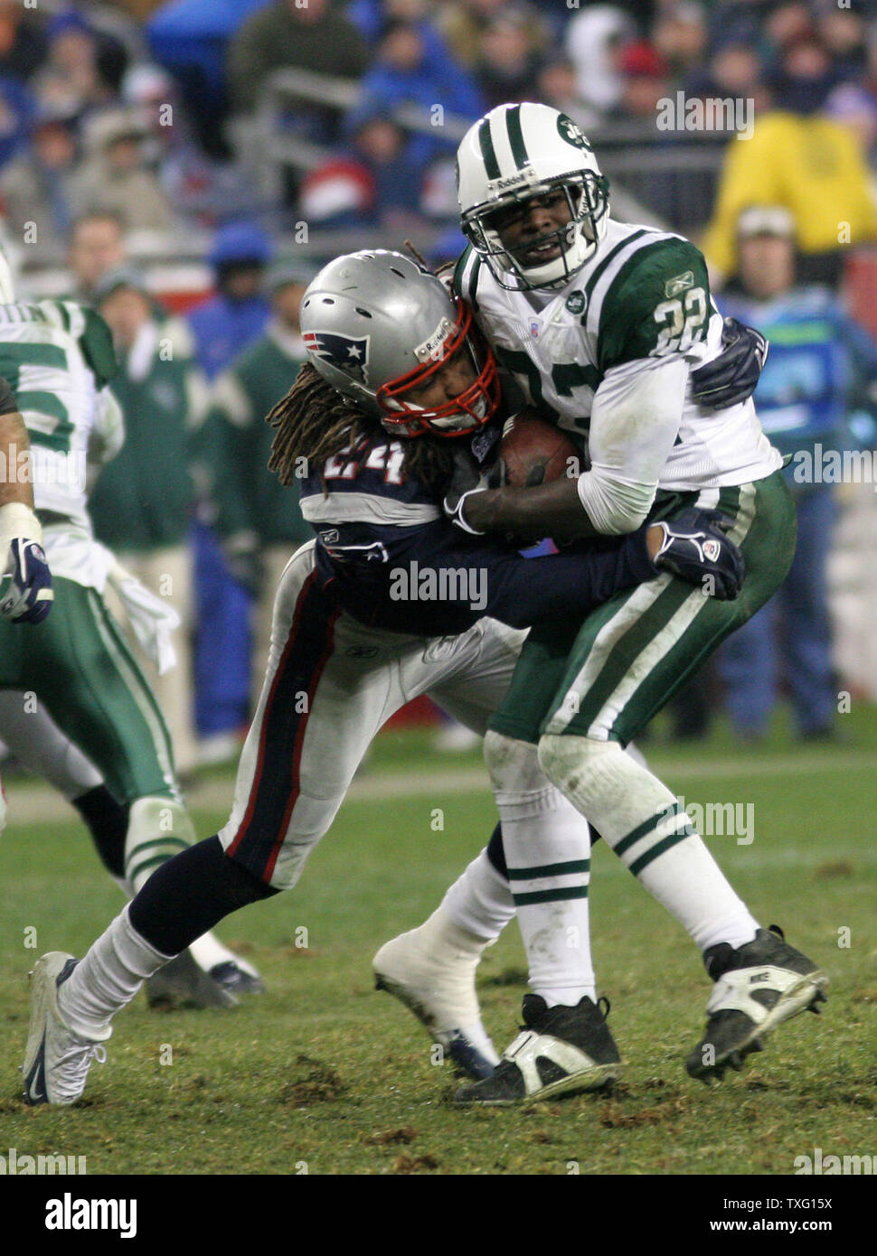 November 20, 2022: New England Patriots safety Kyle Dugger (23) tackles New  York Jets running back Michael Carter (32) during the second half in  Foxborough, Massachusetts. Eric Canha/CSM/Sipa USA(Credit Image: © Eric