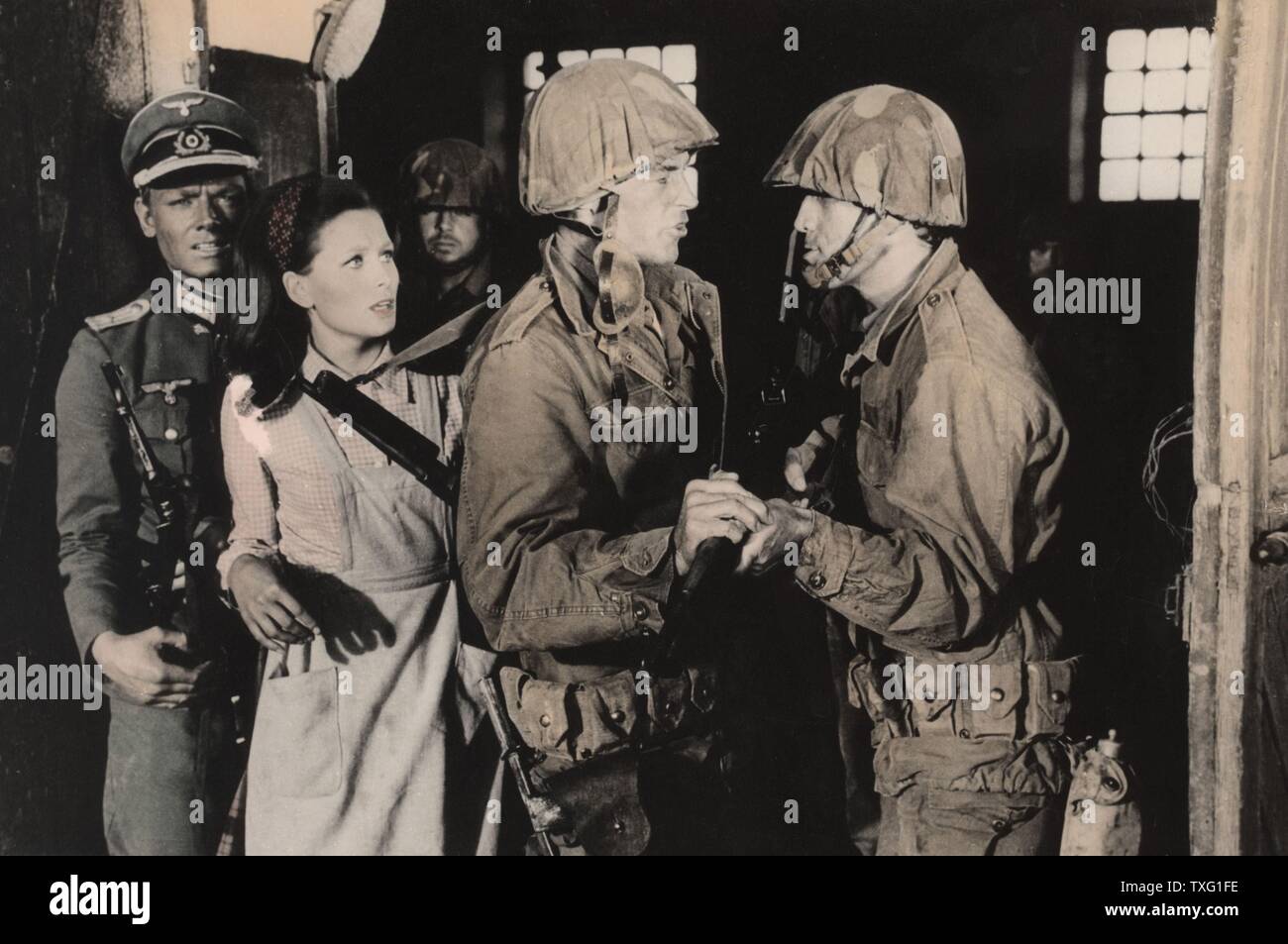 Testa di sbarco per otto implacabili Year 1969 France / Italy Director