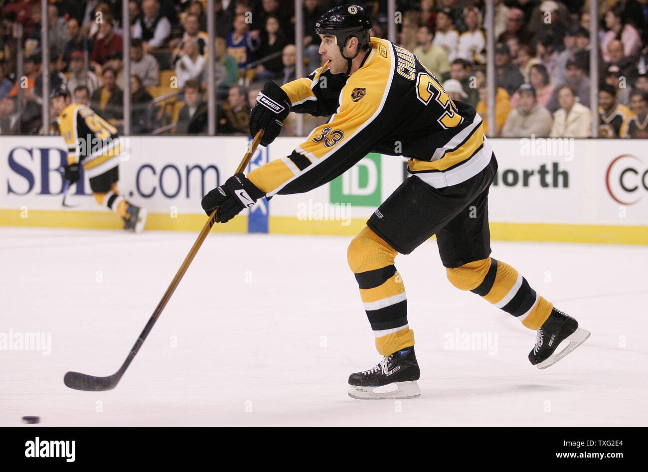Boston Bruins' Zdeno Chara to captain Team Slovakia in Sochi - Sports  Illustrated