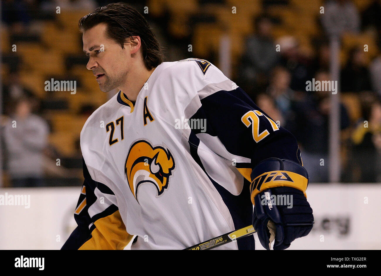 Assistant captain and defenseman for the Buffalo Sabres Teppo Numminen of  Finland warms up with his