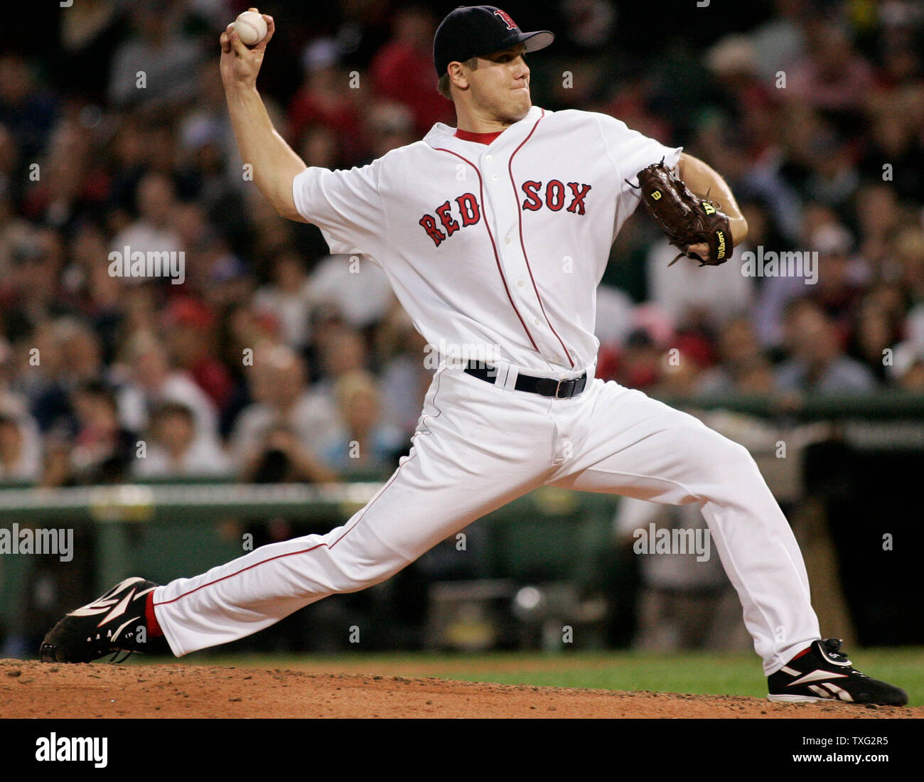 Boston Red Sox closing pitcher Jonathan Papelbon throws a pitch in the  ninth inning against the Colorado Rockies at Fenway Park in Boston on June  12, 2007. The Red Sox defeated the