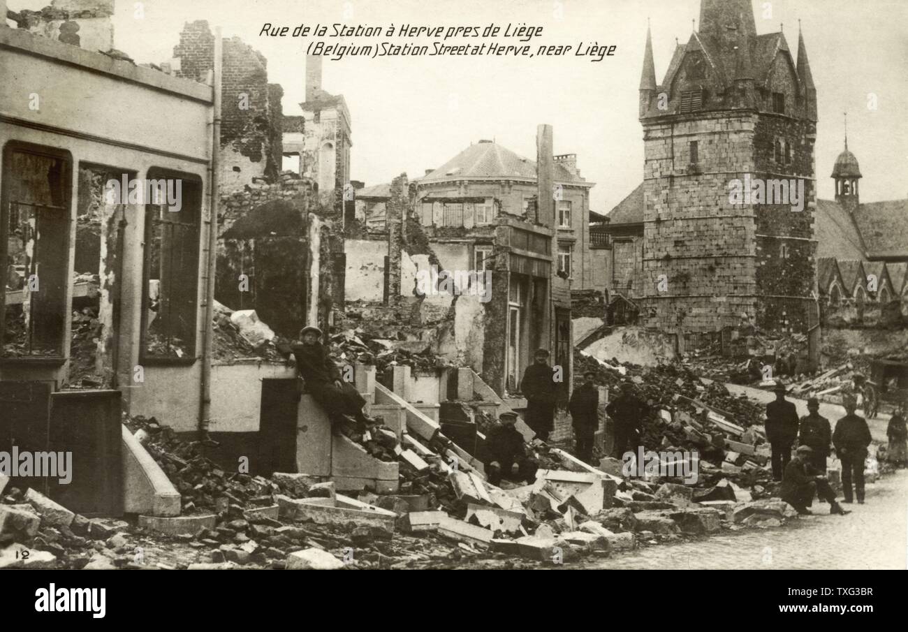 Postcard representing the ruins of the town of Herve in Belgium (near Liège) after the WWI bombings: the rue de la Station. 1914 Stock Photo
