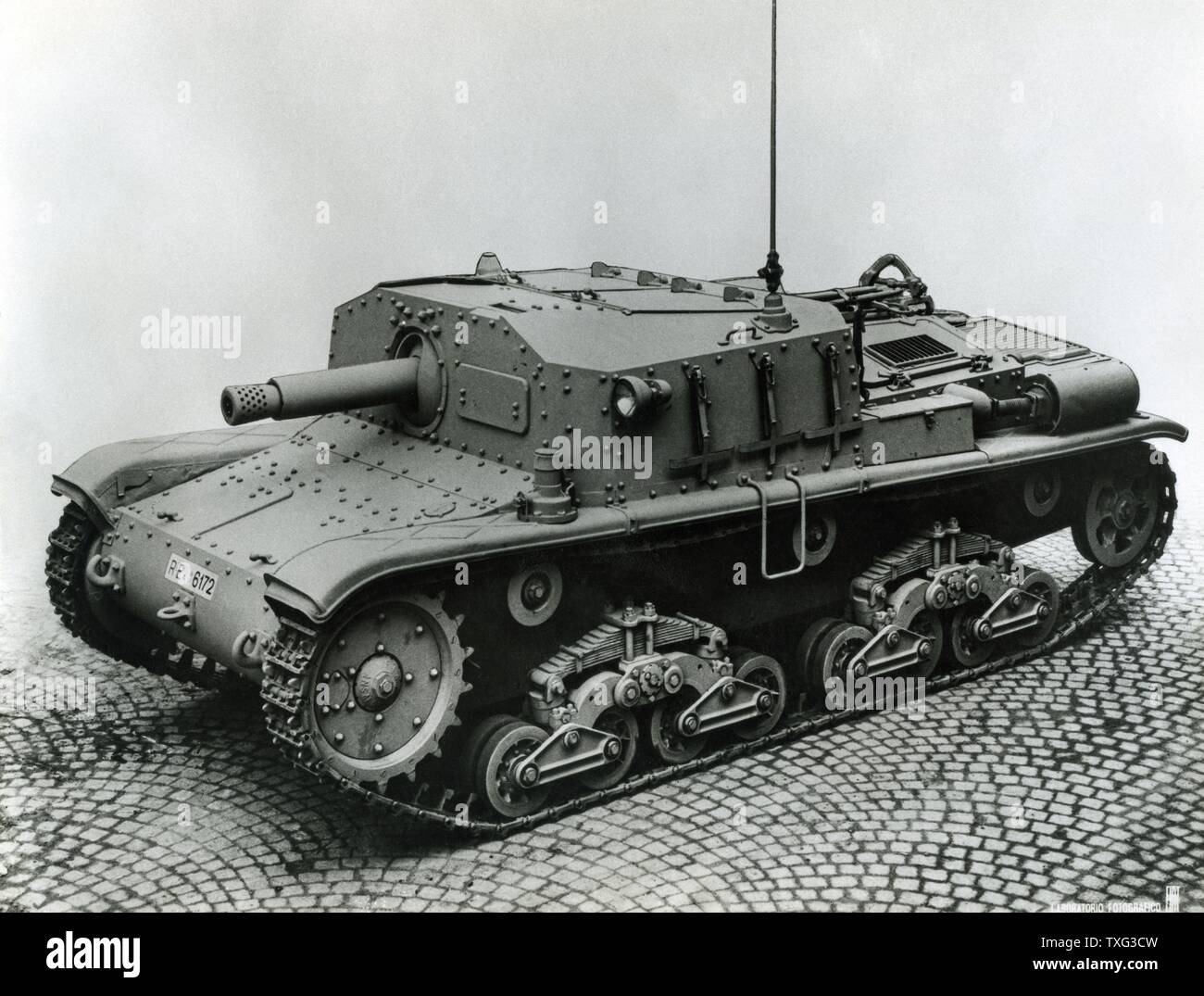 The Italian self-propelled gun 'The Semovente da 75/18', designed by Fiat-Ansaldo and used by the Italian and German army during the Second World War. 1942 Stock Photo