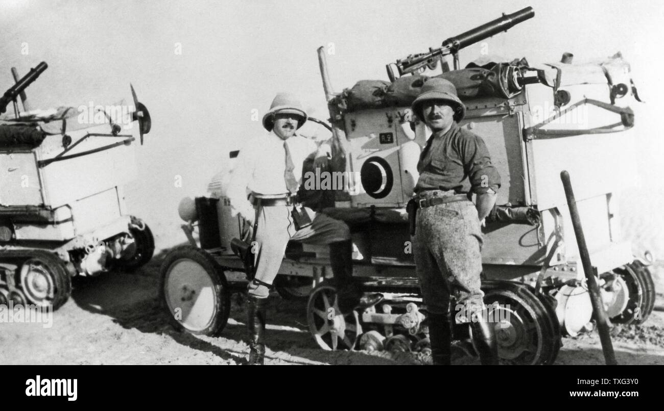 First Citroën cruise: crossing the Sahara by car (October 1922-August 1925). Georges-Marie Haardt and Louis Audouin-Dubreuil posing in front of a Citroën Kégresse caterpillar when arriving in Timbuktu, Mali. January 1923 Stock Photo