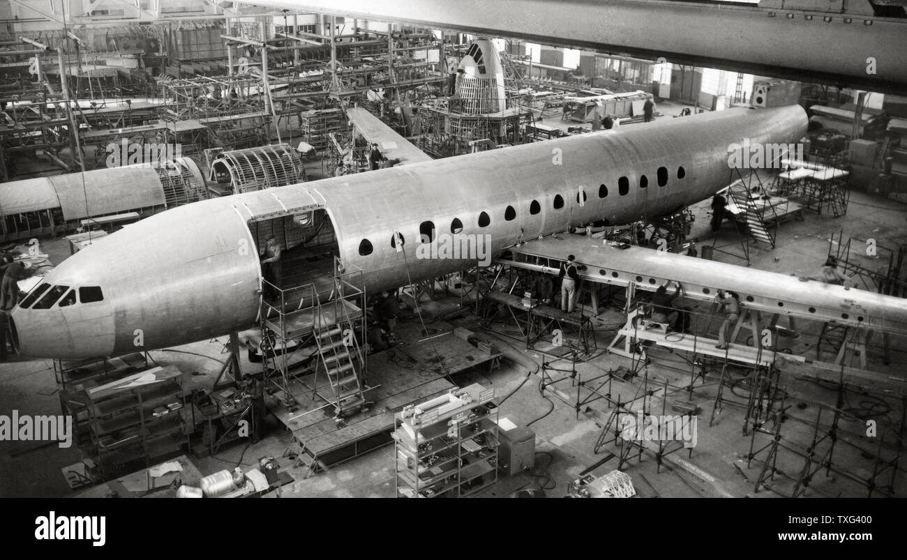 Assembly of the prototype of the Sud-Aviation SE 210 Caravelle in the Toulouse-Blagnac workshops, before its first flight. May 1955 Stock Photo