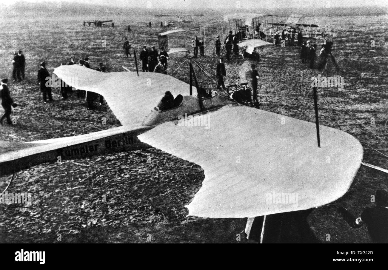 'Rumpler Taube' version of the Austrian military monoplane 'Etrich Taube'. 1912 Stock Photo