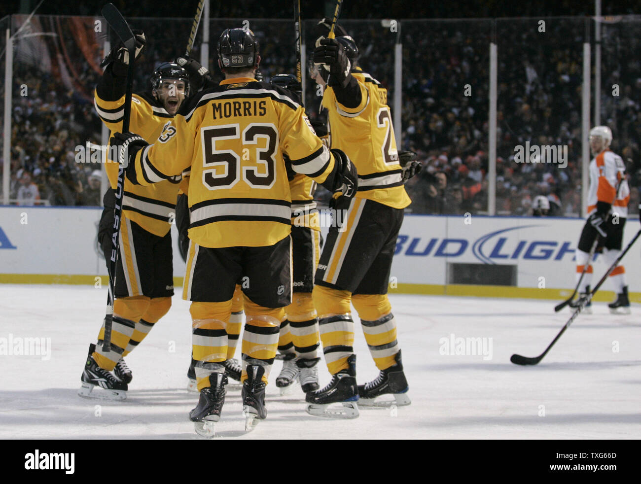 Boston Bruins 2010 Winter Classic Team Celebration Photo (Size: 8