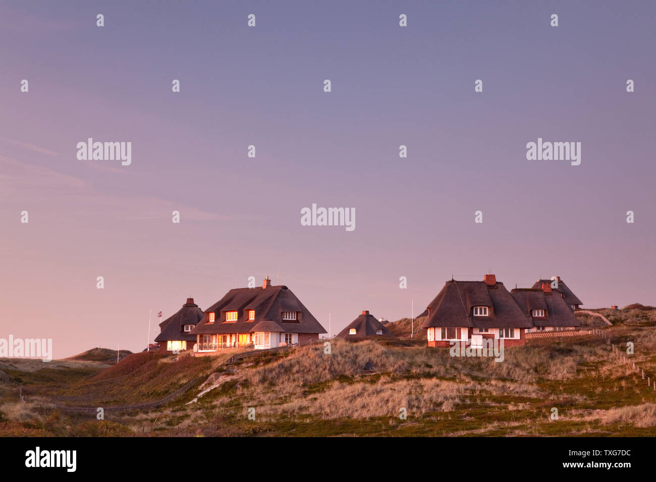 geography / travel, Germany, Schleswig-Holstein, thatched-roof houses in Hoernum, isle Sylt, Additional-Rights-Clearance-Info-Not-Available Stock Photo