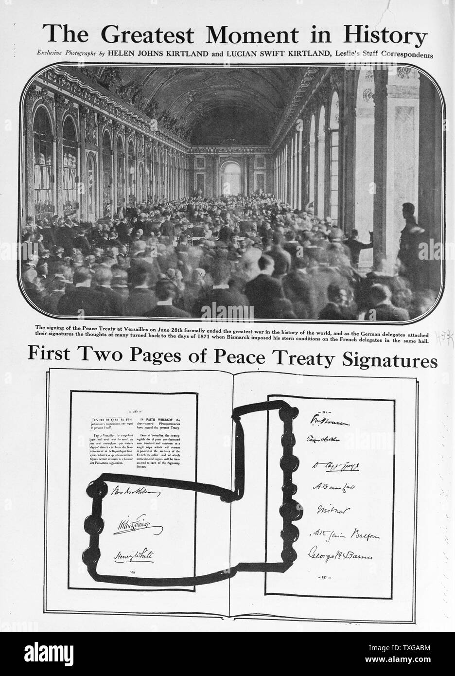 Dignitaries gathered in the Hall of Mirrors at Versailles to sign the peace treaty ending World War I, June 28, 1919 - France Stock Photo