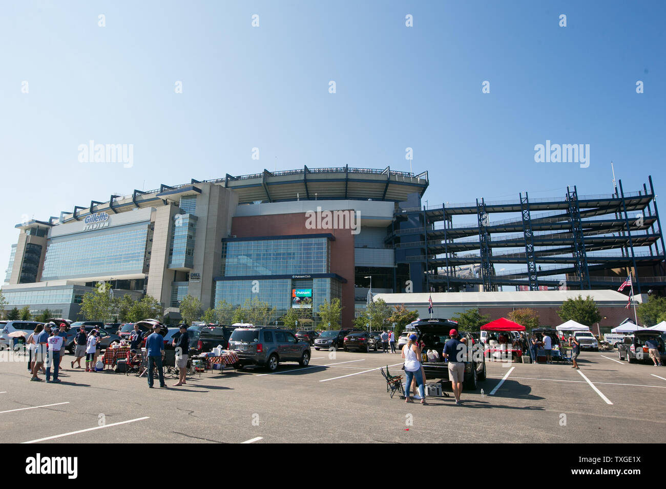 New england patriots tailgate hires stock photography and images Alamy