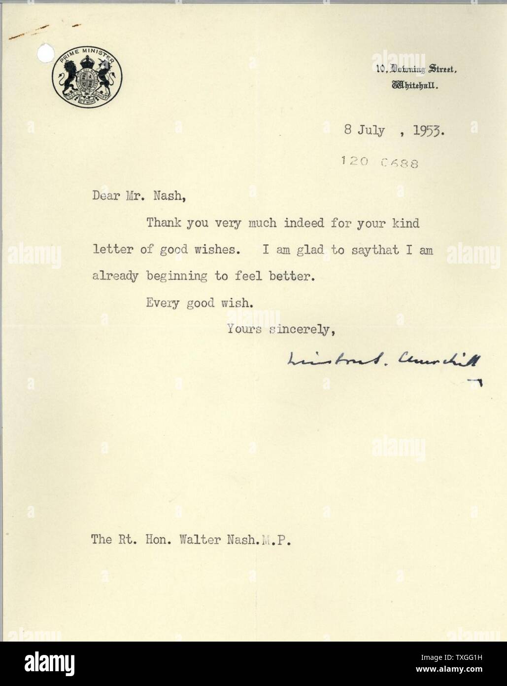 Letter of thanks from British Prime Minister Sir Winston Churchill to the New Zealand Prime Minister Sir Walter Nash. Stock Photo