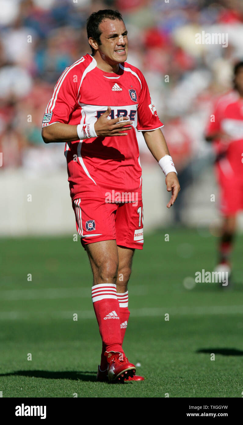 Chicago Fire forward Cuauhtemoc Blanco, from Mexico, reacts to a missed  shot against the Los Angeles Galaxy in their match at Toyota Park in  Bridgeview, IL., October 21, 2007. The Fire defeated