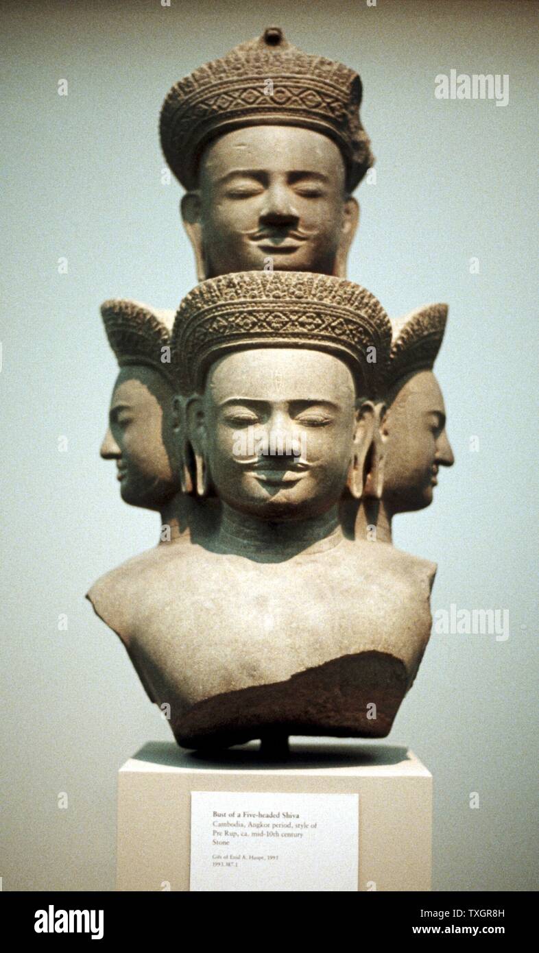 Five-headed bust of Shiva, third divinity of Hindu trinity (trimurti). Mid-10th century.  Photograph Stock Photo