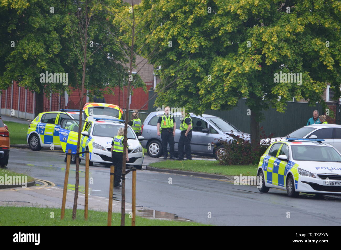 Police arrest drug hi-res stock photography and images - Alamy