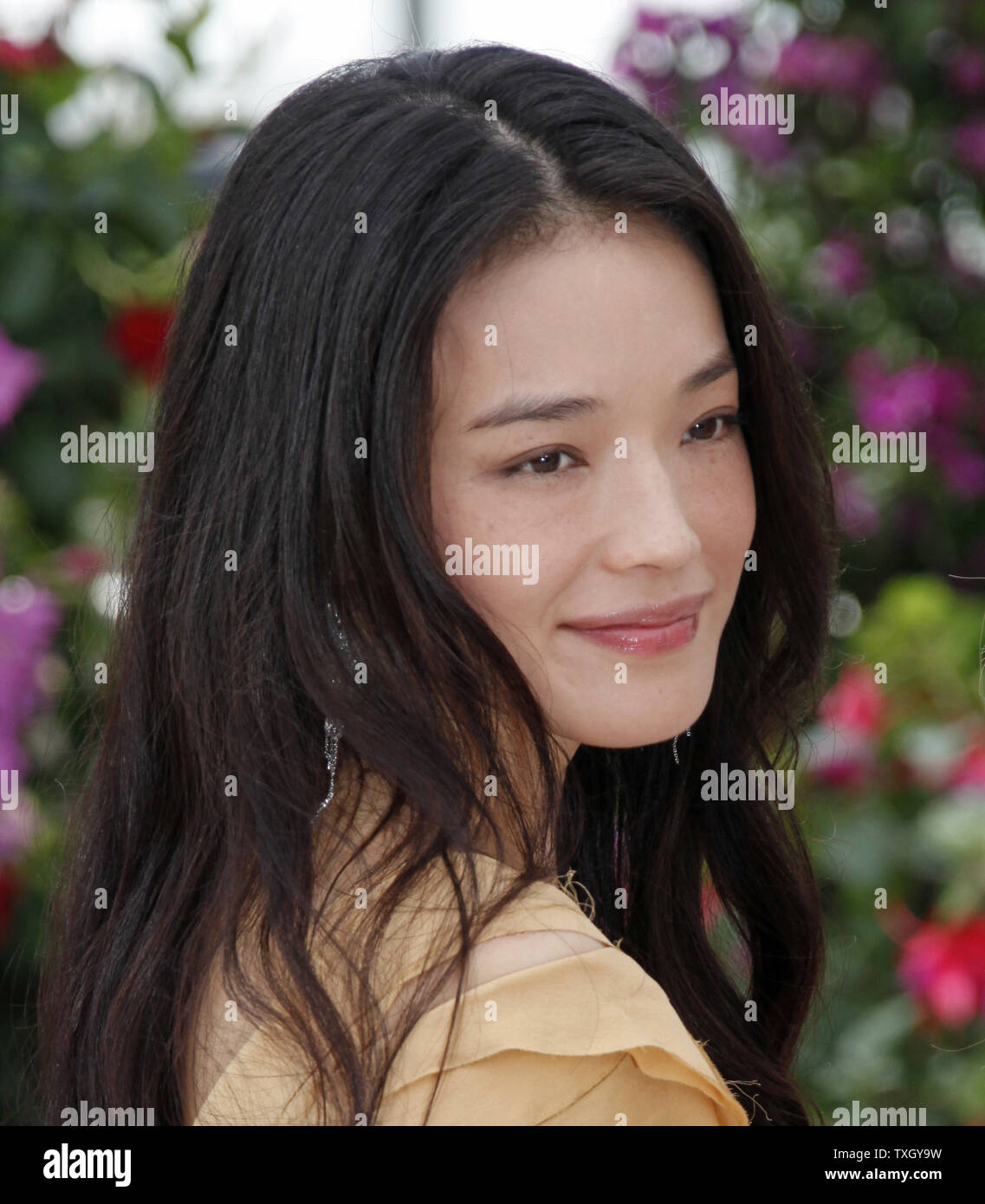 Actress and jury member Shu Qi arrives at a jury photocall before the official opening of the 62nd annual Cannes Film Festival in Cannes, France on May 13, 2009.   (UPI Photo/David Silpa) Stock Photo