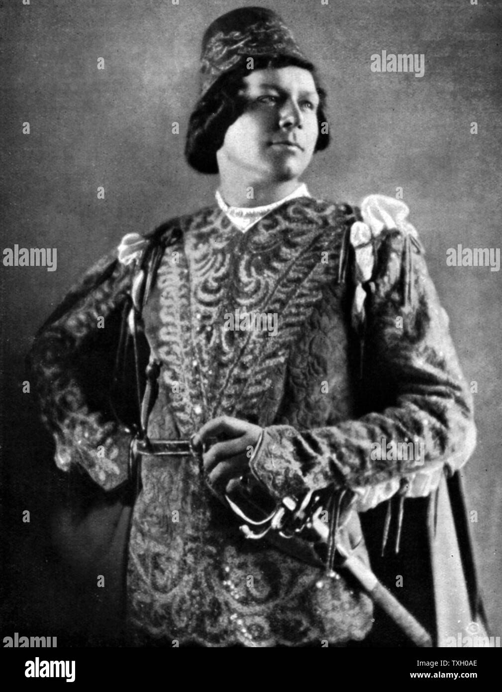 Fernand Ansseau (1890-1972) Belgian operatic tenor, active 1913-39. Ansseau as Romeo in Gounod's opera 'Romeo et Juliette' based on Shakespeare Stock Photo