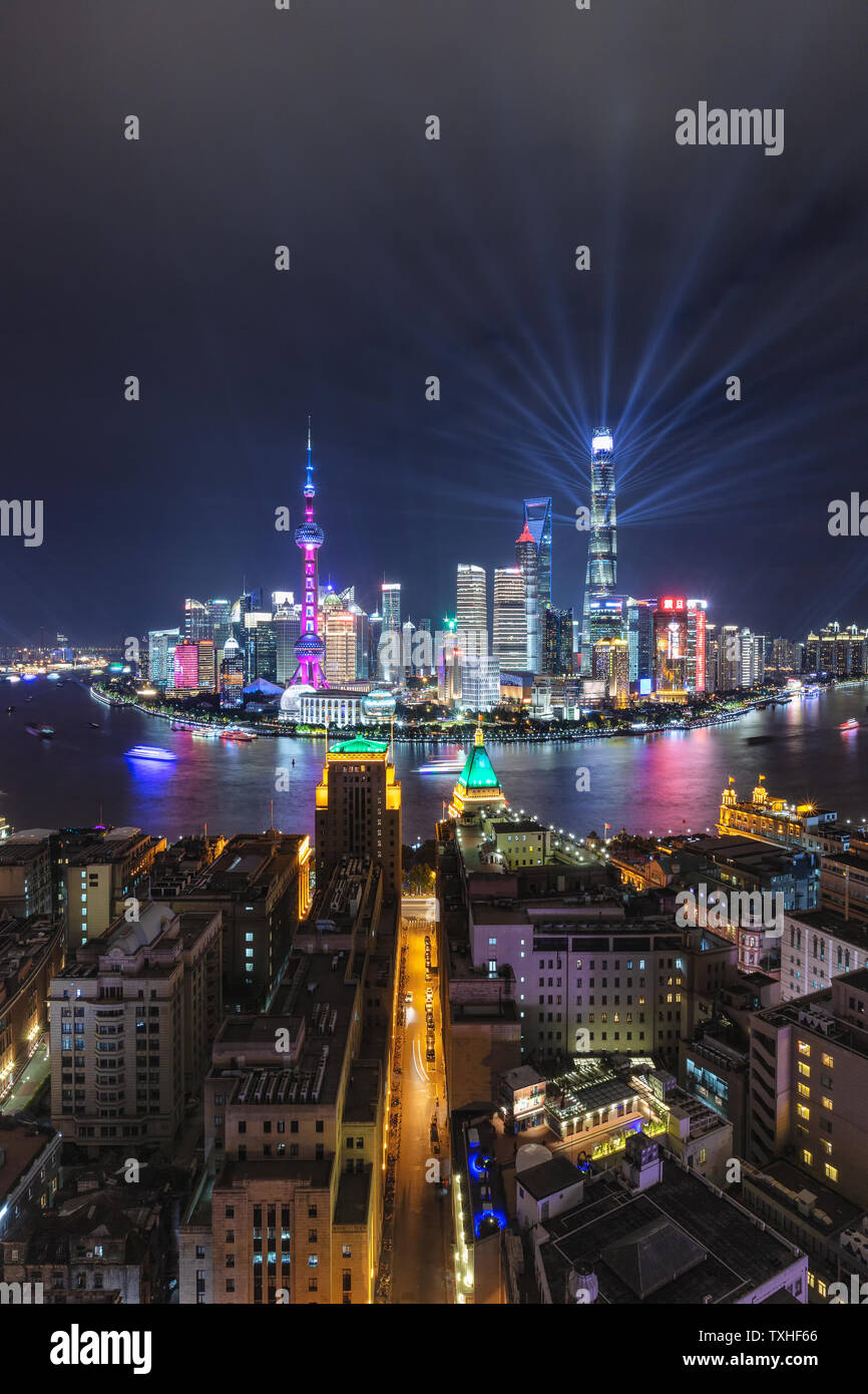 Shanghai center spotlights hi-res stock photography and images - Alamy
