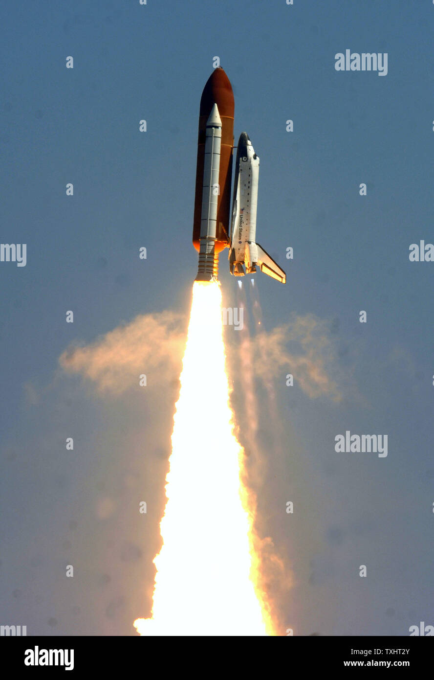 Space Shuttle Atlantis lifts off from Launch Pad 39B on mission STS-115 ...