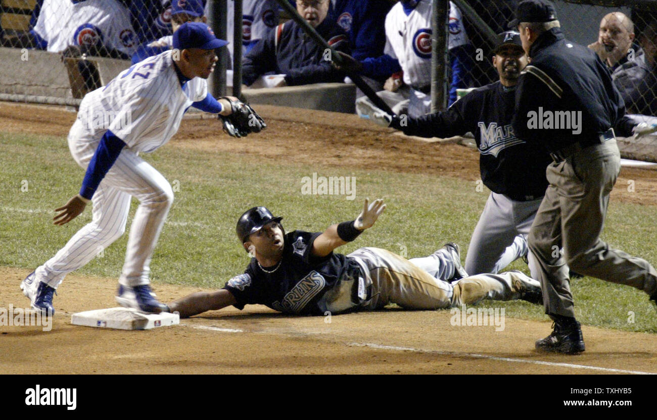 Alex gonzalez hires stock photography and images Alamy