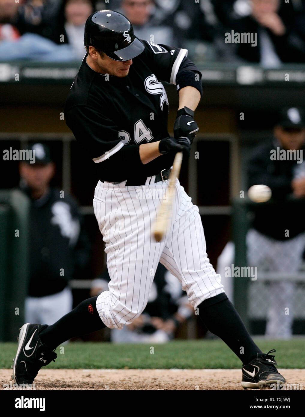 Chicago white soxs joe crede hi-res stock photography and images