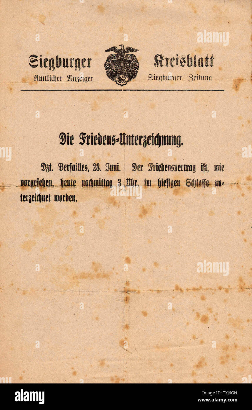 1919 Sieburger Kreisblatt front page reporting Signing of Treaty of Versailles Stock Photo