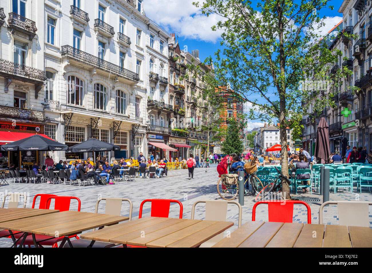 Cafe culture hires stock photography and images Alamy