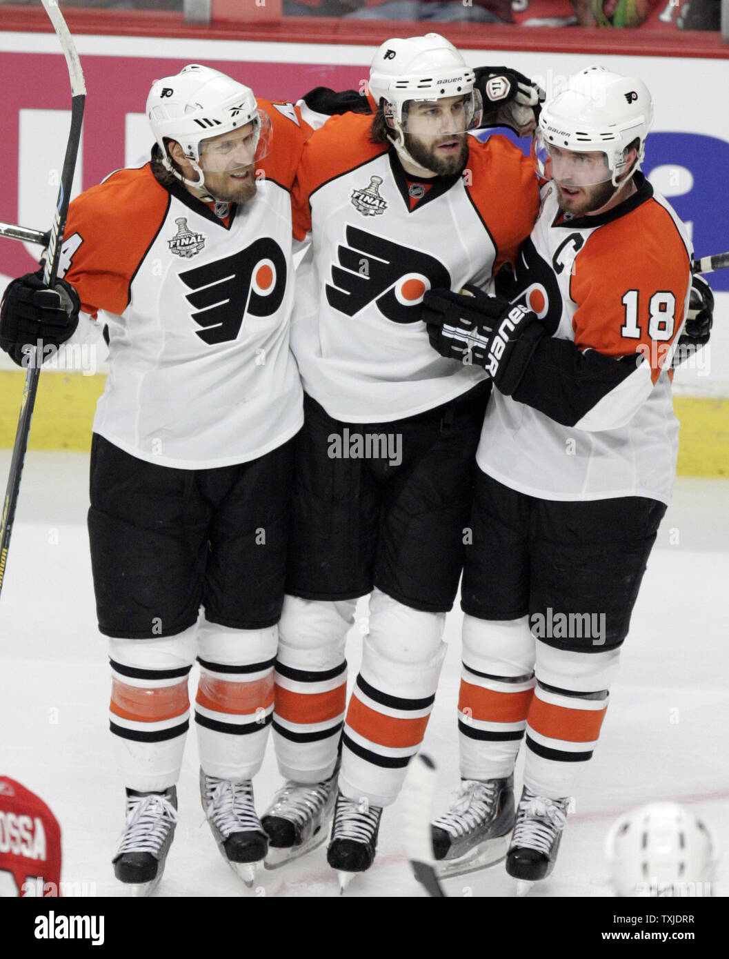 timonen flyers jersey