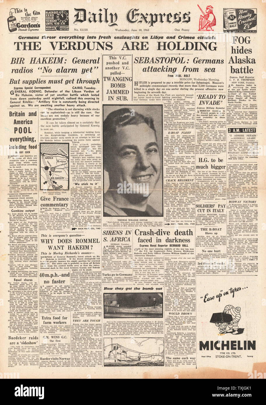 1942 front page Daily Express Battle for Libya, Battle for Sebastapol, Japanese Forces advance in China and Two Victoria Crosses awarded to Thomas Gould and Peter Roberts of HMS Thrasher Stock Photo