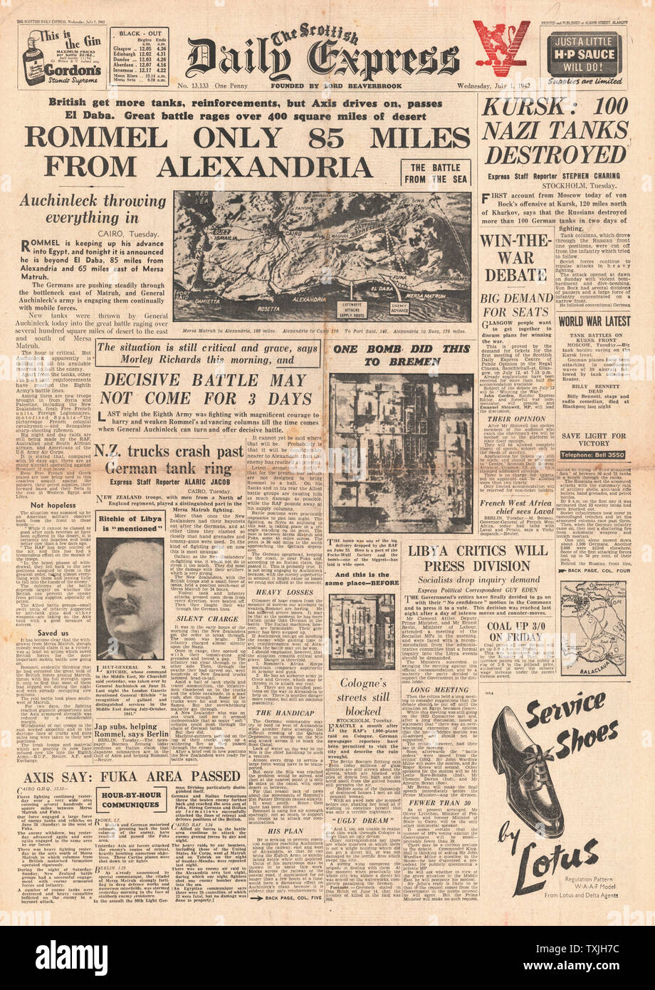 1942 front page Scottish Daily Express German Army advance in Egypt Stock Photo