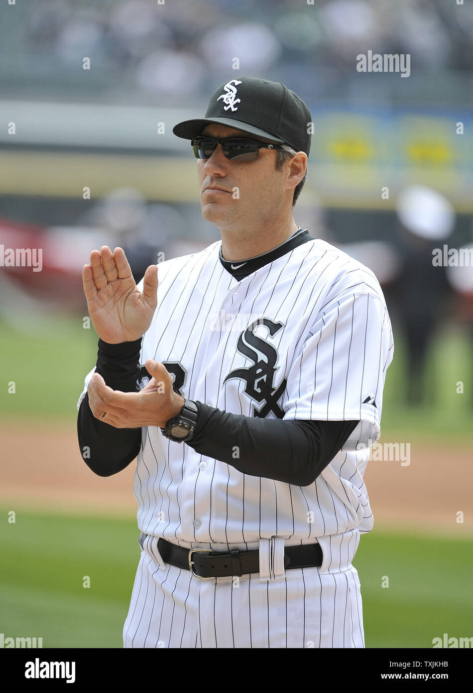 Stay or go? White Sox manager Robin Ventura mum on 2017