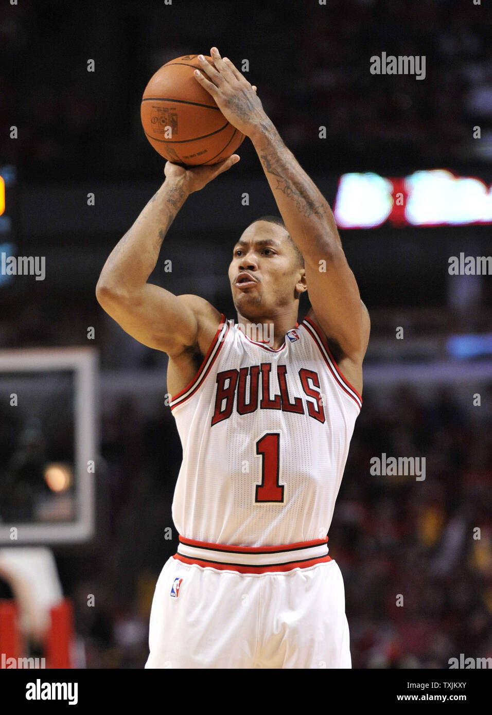 What Happened: The 2012 Derrick Rose Buzzer-Beater
