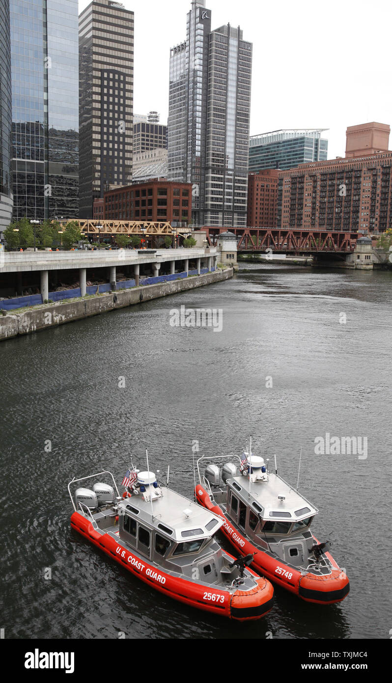 Boats patrol hi-res stock photography and images - Alamy